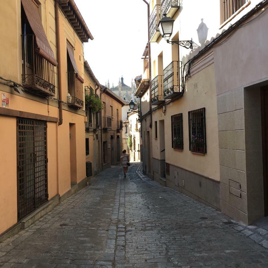 Apto El Clavo-con Parking Gratis Apartment